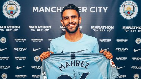 OFICIAL | Mahrez a semnat cu Manchester City! Campioana Angliei l-a prezentat imediat după semifinala dintre Belgia și Franța 