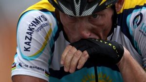 A aruncat prosopul!** Lance Armstrong a mărturisit că s-a dopat! "Unii dintre noi au plâns, el nu își găsea cuvintele. Chiar s-a înecat la un moment dat!"