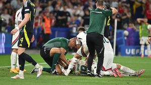 Naționala Ungariei, aproape de tragedie la EURO: fotbalistul a căzut inconştient la pământ după ce a fost lovit de adversar! Clipe de coşmar pentru maghiari