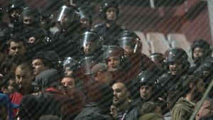 "Suporterii Stelei nu s-au dus pe Giulești la îndemnul meu!"!** Vezi ce zice Gigi de bastoanele încasate de fani