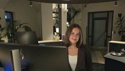 Suedia – România între Alina, Lorena și tânăra recepționeră nordică de la hotelul tricolorilor. Ce pronosticuri au fanii la Stockholm. EXCLUSIV