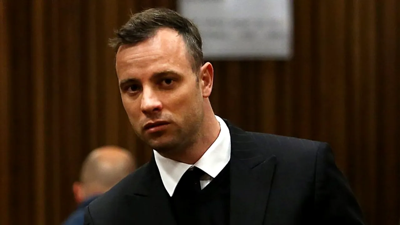 Criminalul Oscar Pistorius ar putea fi eliberat din pușcărie cu doi ani mai devreme, din cauza unei erori legale! Familia victimei este în stare de șoc
