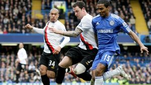 Asta poate arunca în aer Londra: fanii nu vor înghiți mutarea gândită de Wenger!** City s-a săturat de el, Arsenal îl vede SALVATOR