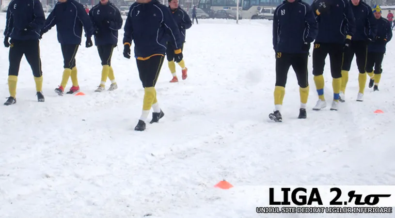 Au biruit adversarul și ploaia,** nu și arbitrajul!