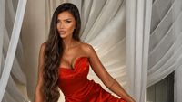 Bianca Drăguşanu, apariție spectaculoasă în costum de baie! Fosta iubită a lui Adrian Cristea a atras privirile tuturor pe Insula Milionarilor