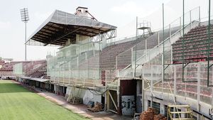 Stadionul giuleștenilor este în renovare