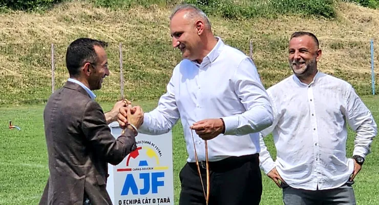 Viorel Lolea continuă ca șef al fotbalului în Caraș-Severin! A fost reales în unanimitate pentru un al patrulea mandat la rând