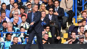 Chelsea a transferat un portar de 13 ani, care măsoară 1,85 metri