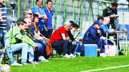 Cîrțu face curățenie!** După Maicon, încă doi jucători trimiși la echipa a II-a a Stelei!