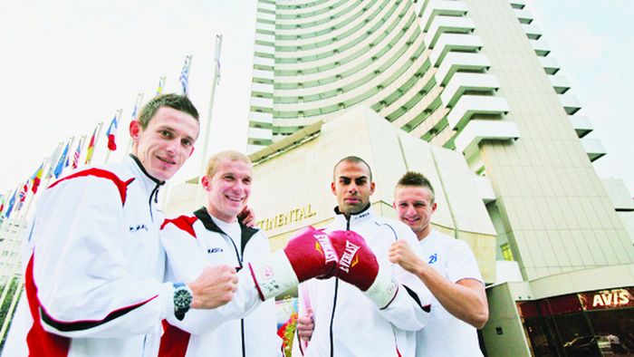 "Suntem mai tari!"** Elevii lui Dorinel Munteanu au "prins putere" de la mănușile de box ale lui Bute