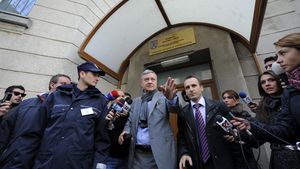 Variantă ȘOC în cazul presupusului împrumut dintre soția lui Sandu și Pădureanu!** UITE care ar putea fi "ingineria"