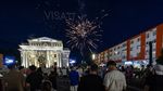 Spectacol de drone în memoria lui Mihai Leu, la startul super rally. Mii de oameni au fost prezenți