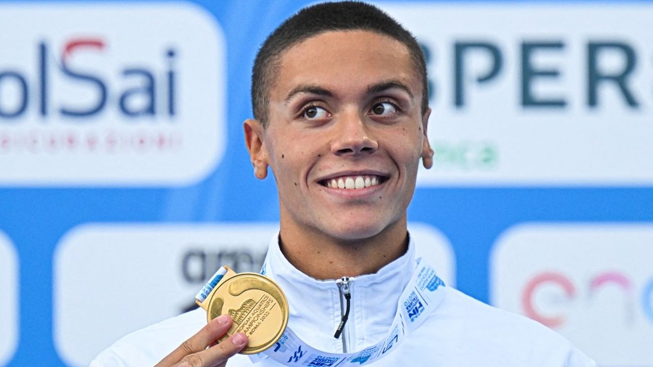 David Popovici și viața dură a unui campion mondial: „Am o aplicație în care spun oriunde sunt. Ei pot să vină și la 5 dimineața la mine” | VIDEO