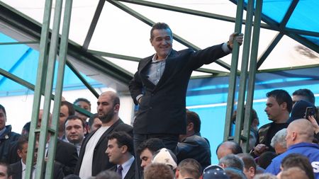Suporterii Stelei decid fuziunea!** "Dacă fanii sunt de acord, voi demara discuțiile cu Bucșaru!"