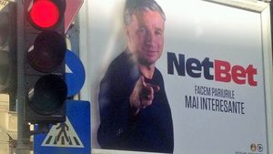 Poza surprinzătoare depusă ca probă la dosar de pariorul Șumudică. 5 imagini care l-ar putea salva de suspendare pe antrenorul Astrei 