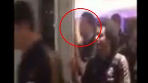 VIDEO GENIAL! Higuain a ajuns subiect de glume la Real! Marcelo și CR7 s-au tăvălit pe jos de râs după faza asta: primul contact cu Kuweit-ul pentru atacant