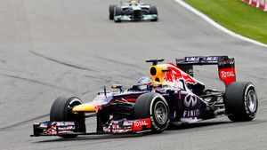 Vettel a câștigat MP al Belgiei! Alonso și Hamilton completează podiumul! Cum arată acum clasamentul general