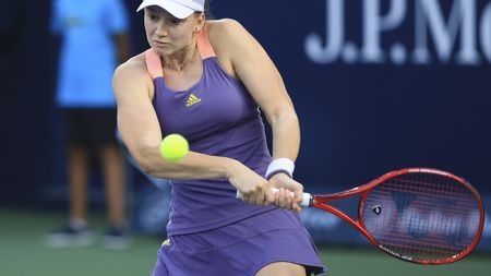 Cine este Elena Rybakina, adversara Simonei Halep din finala de la Dubai. Performanţe incredibile în 2020! Are deja 4 finale WTA în acest an!