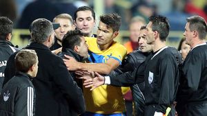 SURPRIZĂ‚ | Un antrenor român de 40 de ani se află pe lista celor mai scumpi tehnicieni transferați vreodată. A costat mai mult decât Unai Emery și Martinez