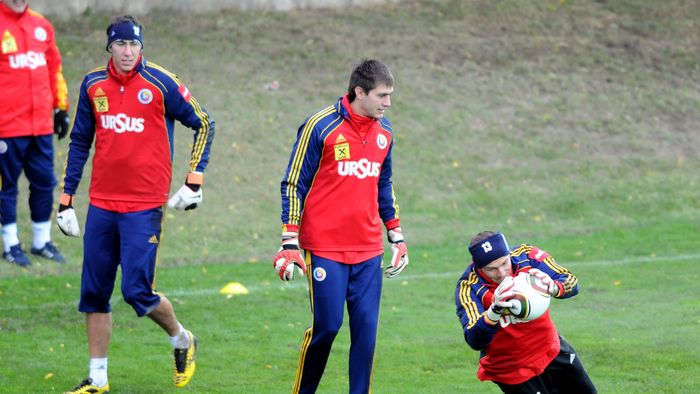 EXCLUSIV | "Va trece perioada lui Pantilimon și Tătărușanu". Ei sunt urmașii din poarta naționalei României la EURO 2024. Analiza omului care a intrat în cărțile de istorie ale fotbalului mondial 