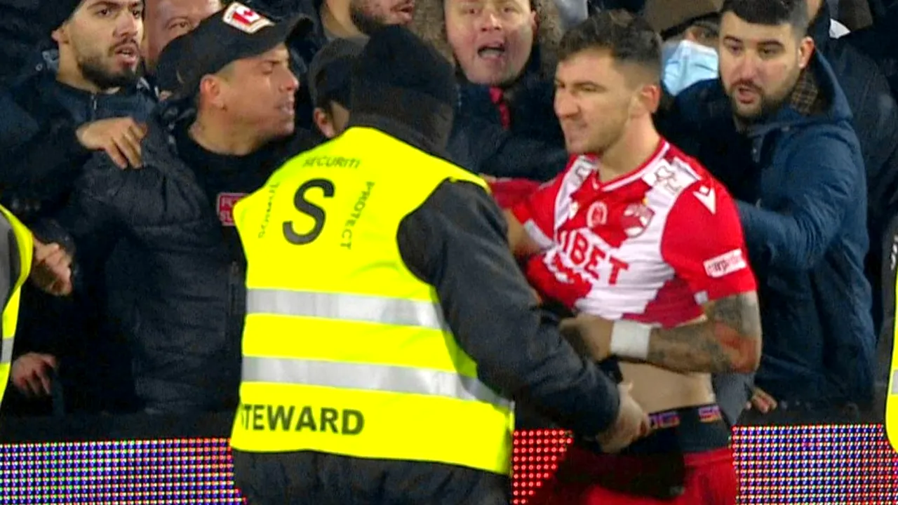 Deian Sorescu, umilit de suporterii lui Dinamo: l-au dezbrăcat de tricou cu forța și au aruncat cu el pe jos! Prima reacție a fotbalistului | FOTO
