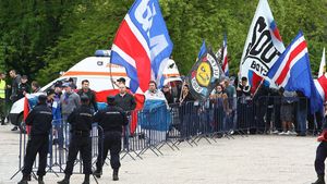 I-a arătat Becali galeriei cine e șeful?** "Fanii nu vin la Cluj și la Ploiești pentru că NU AU BANI"