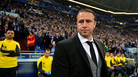 Rămân o familie și la înfrângere. Jucătorii l-au impresionat pe Reghecampf imediat după meci. Ce s-a întâmplat