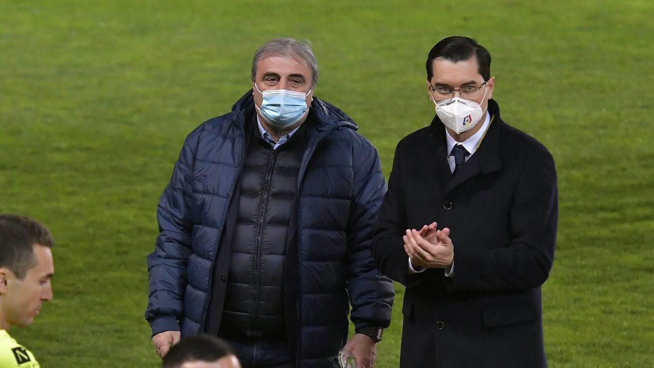 Mihai Stoichiță, pus la punct după ce a dat indicații din tribună la meciul cu Islanda: „E lipsă de respect!”. Cine ar trebui să fie selecționerul României în locul lui Mirel Rădoi