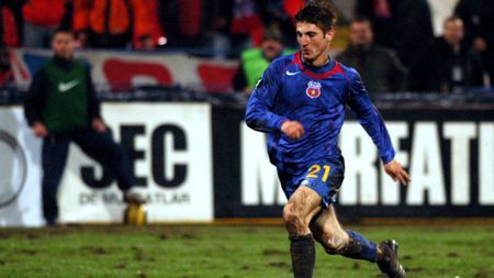 Andrei Cristea votează echipa ideală FCSB în ancheta ProSport! Despre cine spune eroul roș-albaștrilor cu Valencia că a fost "liderul tăcut, vârf de generație și valoare uriașă". EXCLUSIV