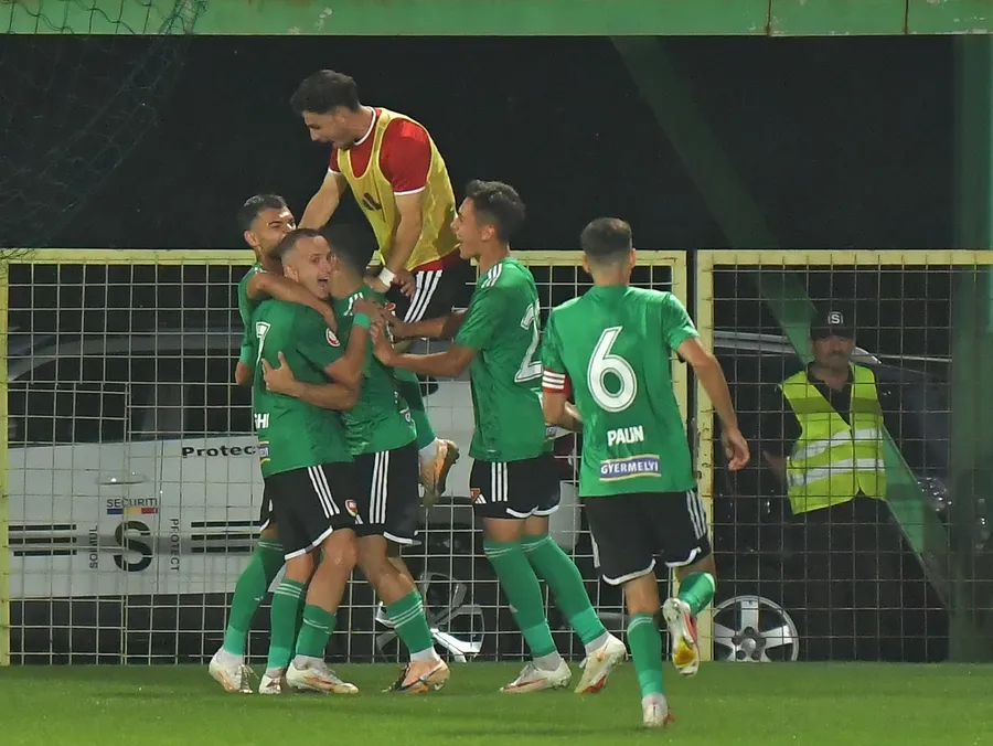 `Echipa Etapei 7 în Superliga, interzisă Capitalei! Cine sunt cei 11 fotbaliști cu evoluții de colecție în ultima rundă