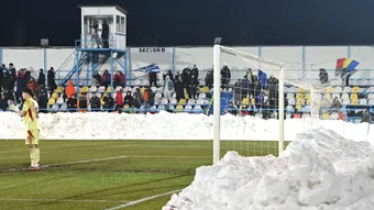 Spectator ”umilit” de FC Voluntari?! A plătit 35 de lei pe bilet, dar nu i s-a pus la dispoziție nici toaletă funcțională: ”Am întrebat dacă, în cazul în care ies de pe stadion, pot să reintru. Răspunsul a fost negativ”