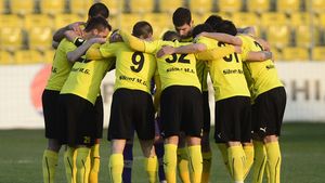 Jucătorii echipei FC Brașov au refuzat să intre în cantonament înaintea meciului cu Astra. Zotta: "Vina este a lor, în totalitate"