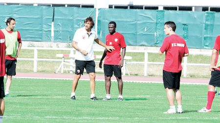 Bonetti vrea să renunțe la Dinamo dacă nu i se asigură un lot capabil să facă performanță: "Transferuri plus Kone"