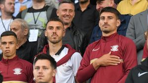 Ce se întâmplă cu jucătorii dați afară de către FCSB și transferați la Rapid: „Cred că zâmbește domnul Becali acum” | VIDEO EXCLUSIV ProSport Live