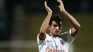 Chiacu a vrut să-i dea gol ca Maradona echipei de care aparține!** Reacția INCREDIBILĂ‚ după ce Tudor l-a prins "în fapt"