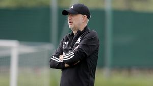 Edi Iordănescu, discurs manifest în vestiarul Legiei Varșovia. Ce le-a zis fotbaliștilor
