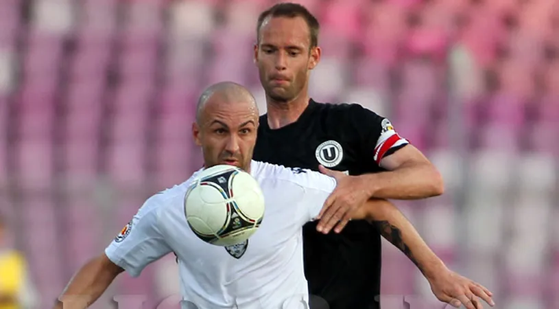 Szabolcs Szekely a semnat cu UTA Bătrâna Doamnă.** 