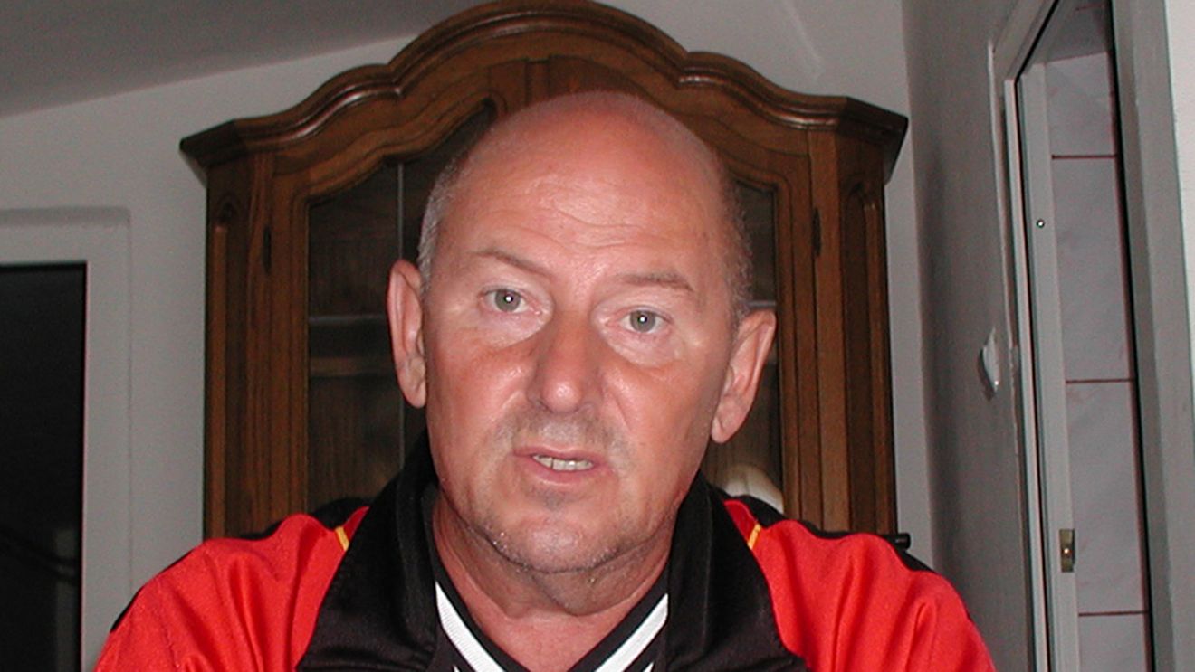 "Sunt niste jegosi!"