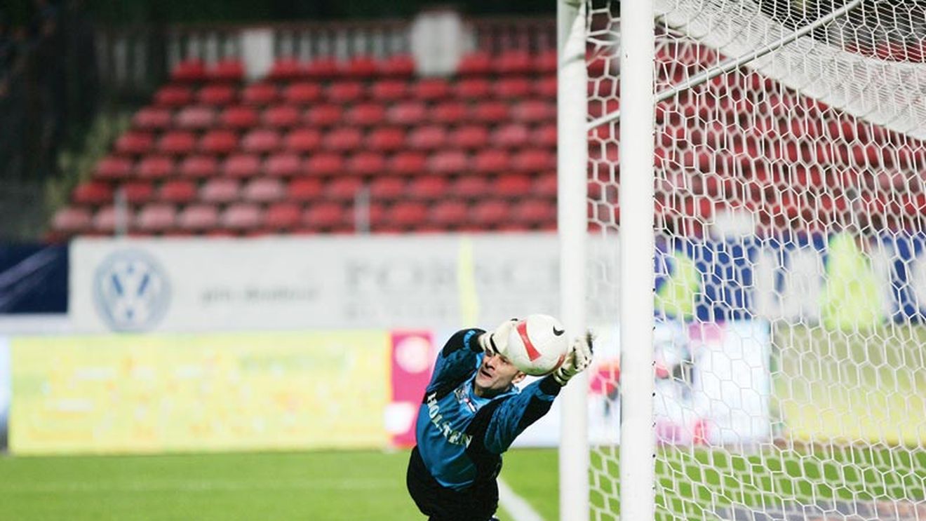 Ce țeapă își ia Rapidul!