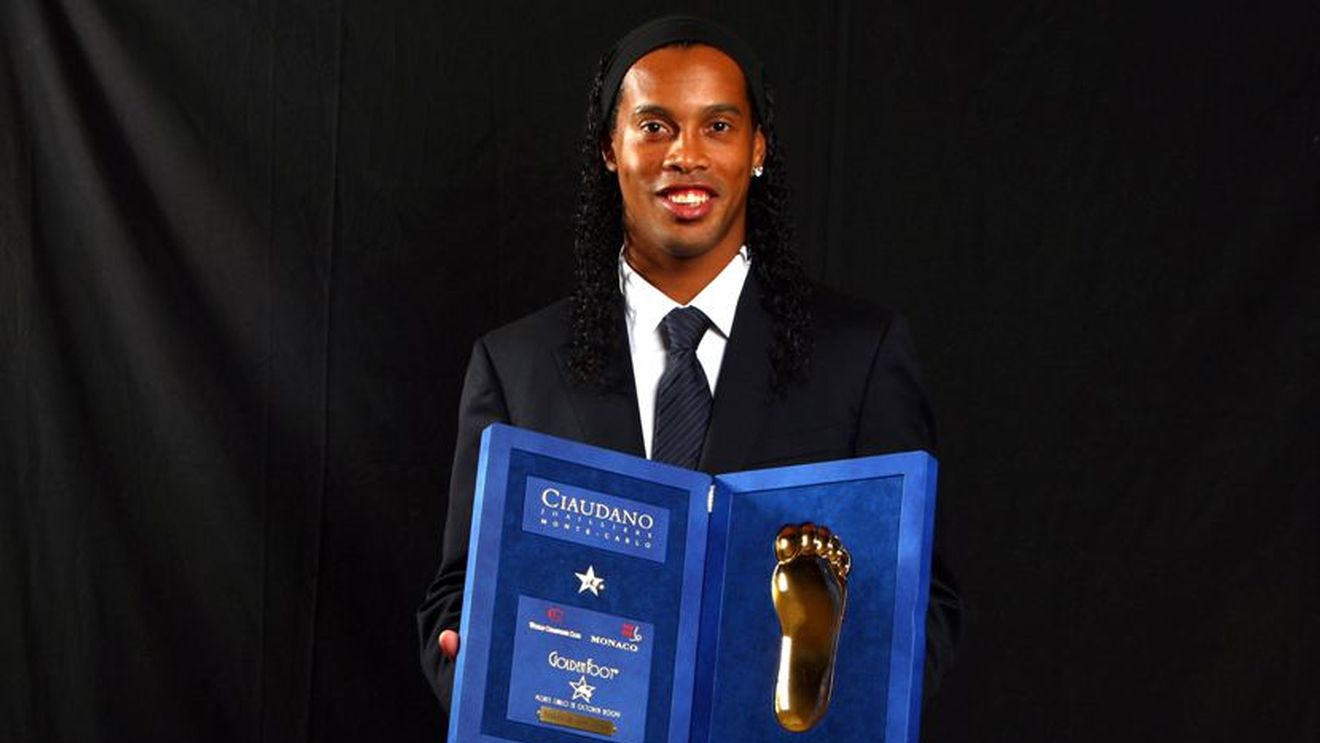 "Sunt Ronaldinho** și vreau să joc!" Citește un INTERVIU EXCLUSIV cu starul brazilian!