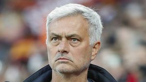 Jose Mourinho a venit în România și a anunțat că se va retrage din fotbal, după ce își îndeplinește ultimul vis ca antrenor: „Finalul natural al carierei mele”