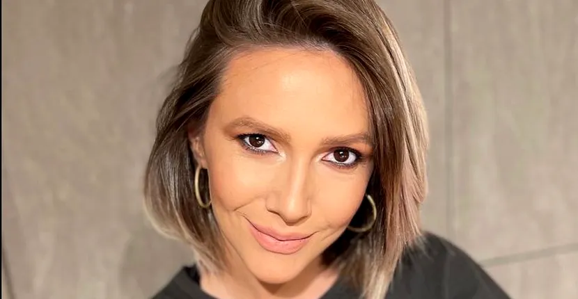 Adela Popescu dă din casă. ”Niciodată nu am reușit să-mi liniștesc copiii cântându-le. Ba chiar plângeau și mai tare”