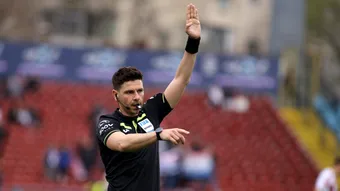 Arbitru cu ecuson FIFA delegat la turul barajului dintre FC Voluntari și Unirea Slobozia. Marian Barbu va conduce întâlnirea, iar în camera VAR se va afla Sebastian Colțescu