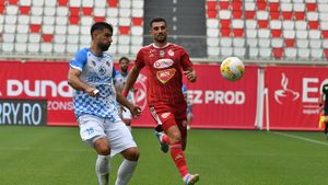 UTA s-a ”întărit” în ofensivă cu un atacant pe care Ovidiu Burcă l-a schimbat la pauză în ultimul meci din Liga 2