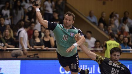 Reacții după Steaua - CSM București. Stavrositu: "Avem energie, domnul Omer ne mai spunea uneori să ne mai uităm și la CNP". Eroul Stelei susține că trupa din Ghencea are "de toate" pentru a se califica în finala cu Dinamo