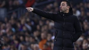 Xavi a cedat nervos! Reacția dură la adresa unui fotbalist de la Real Madrid. „Fraierule, ești nebun!” | VIDEO