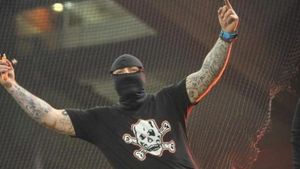 Încă 19 arestați în rândurile sârbilor!** Ultrașii amenință Italia: "În meciul viitor veți avea probleme"