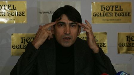 Pițurcă, după suspendarea Bosniei:** "Ar fi culmea să spunem ceva acum! Onorabil, neonorabil, important e să fim la EURO"