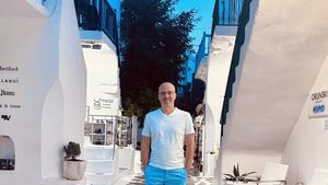 Apar noi informații despre averea lui Virgil Chirică, afaceristul mort în baie, prin intoxicare cu gazele de la grătar! Ce sumă a investit în societatea Encore Capital Trust SA, în care era asociat cu Dan Șucu și alți antreprenori celebri