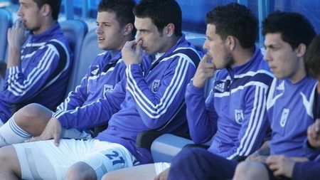 Craiova are cel mai tânăr lot din Liga I, CFR este printre ultimele! **Lista cu cei mai "cruzi" jucători din campionat!